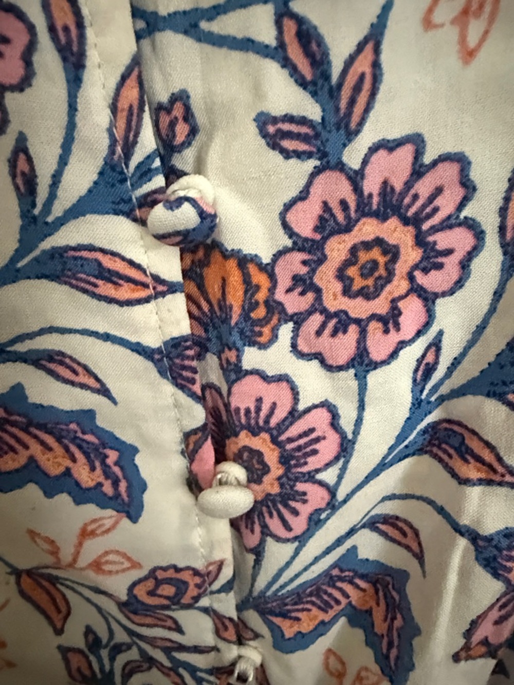 Title: Rose + Olive Shirt β Size L - Picture 4 of 8